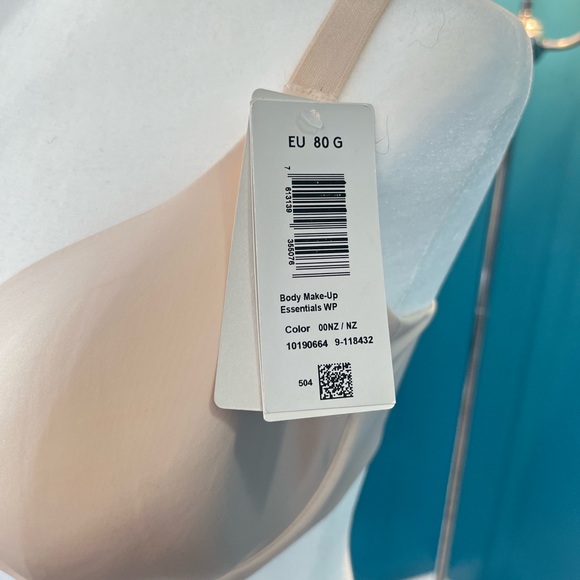 Triumph brand bra, 36F in size, soft cup, full coverage - Beige in color - Picture 4 of 5